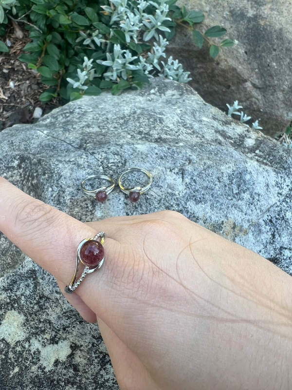 Jahodový křemen prstýnek nastavitelná velikost