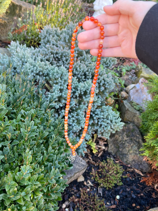 Přívěsek do auta KARNEOL