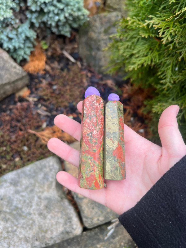 UNAKIT obelisk VĚTŠÍ