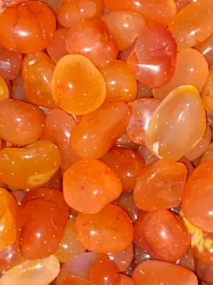 KARNEOL  Tromlovaný 