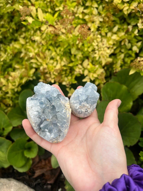 CELESTÝN konkrétní kus