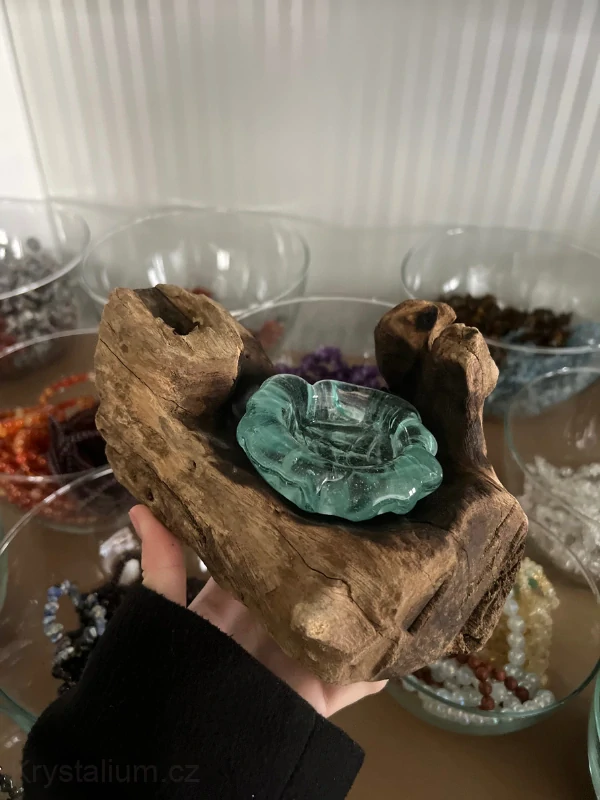 Dřevěná dekorace - svícen č.1