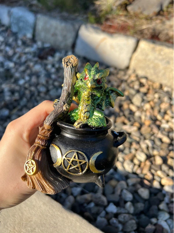 KOTLÝK DRAK ZELENÝ konkrétní kus