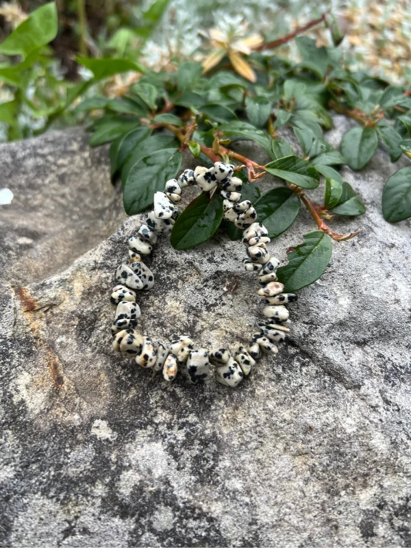 JASPIS dalmatin náramek sekaný 