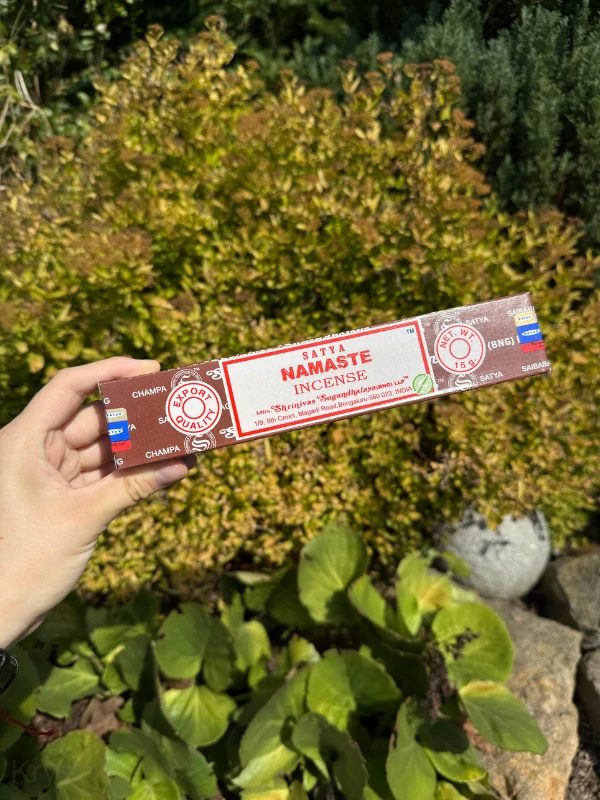 Vonné tyčinky NAMASTE satya 