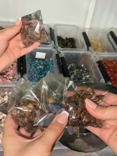 Crystal Confetti VYTVOŘ SI SÁM - mini minerály