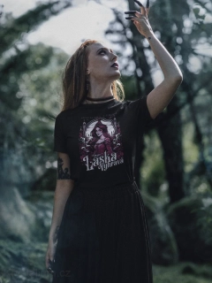 LÁSKA VYHRÁVÁ tričko ČERNÉ